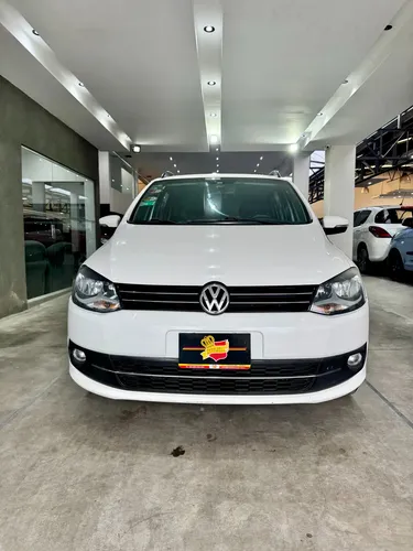 Volkswagen Suran 1.6 Highline 101cv - foto 2