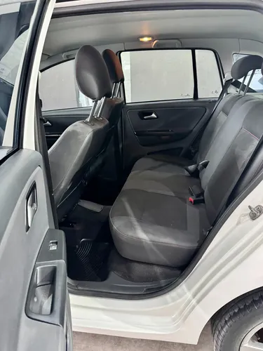 Volkswagen Suran 1.6 Highline 101cv - foto 9