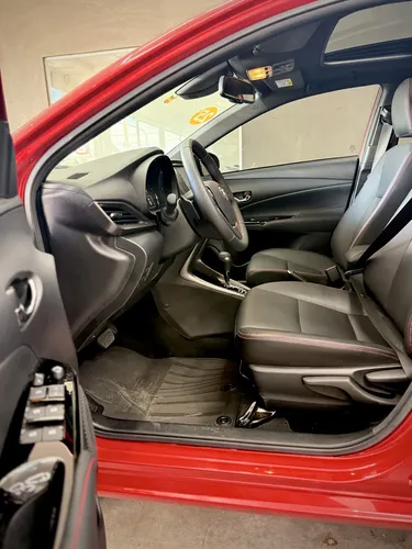 Toyota Yaris 1.5 107cv S Cvt - foto 7