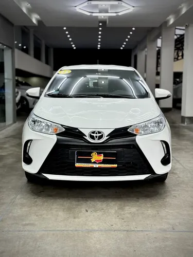 Toyota Yaris 1.5 107cv Xs Cvt - foto 2