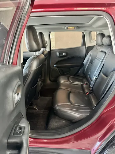 Jeep Compass 2.4 Longitude Plus 4x4 - foto 9