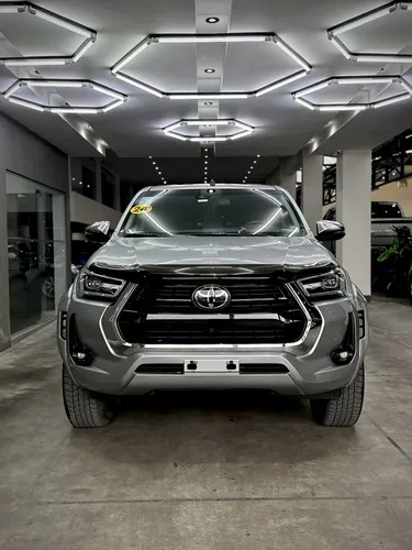 Toyota Hilux Pick-up 2.8 Cd Srx 204cv 4x4 At - foto 2