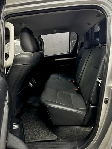 Toyota Hilux Pick-up 2.8 Cd Srx 204cv 4x4 At - foto 8