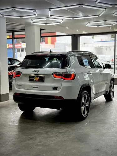 Jeep Compass 2.4 Longitude Plus 4x4 - foto 6