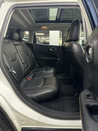Jeep Compass 2.4 Longitude Plus 4x4 - foto 9