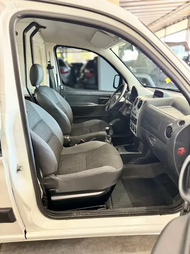 Citroën Berlingo Furgon 1.6 Vti 115 Business - foto 8