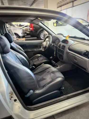 Renault Clio 1.6 Sport - foto 7