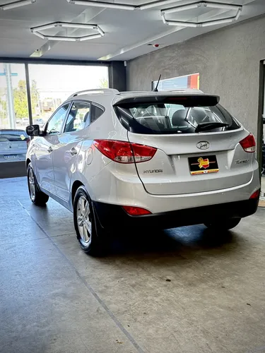 Hyundai Tucson 2.0 Gl 6at 2wd - foto 4