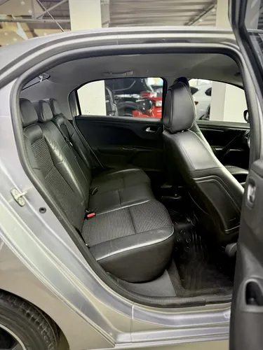 Peugeot 301 1.6 Allure Plus - foto 10