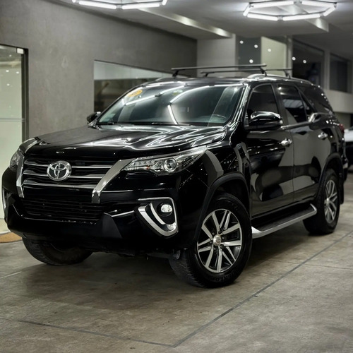 Toyota Hilux Sw4 2.8 Srx 177cv 4x4 7as At