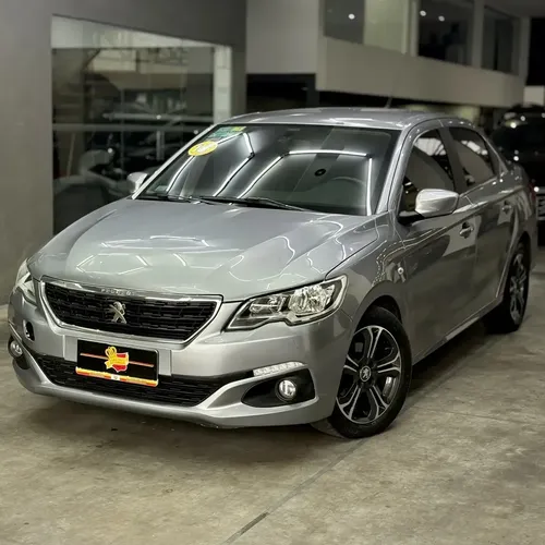Peugeot 301 1.6 Allure Plus